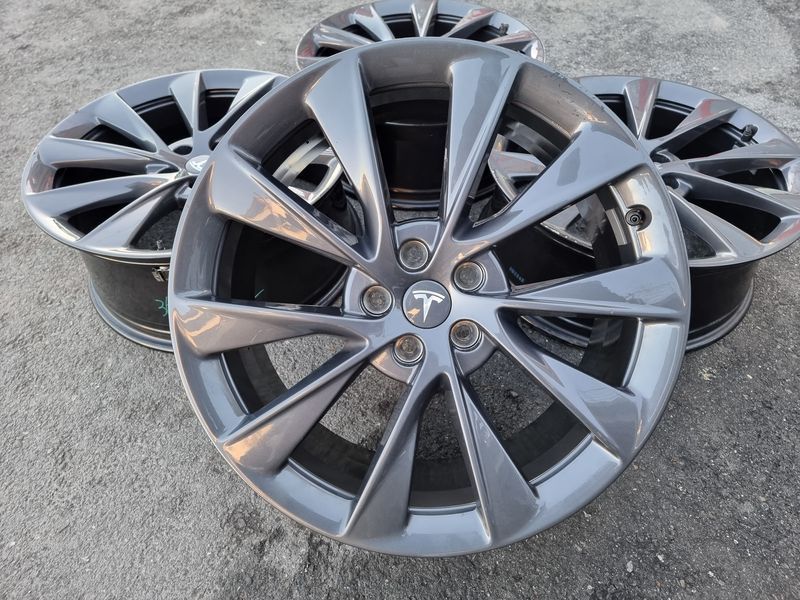 21цола 5x120 Tesla S, Тесла S 4бр Оригинални