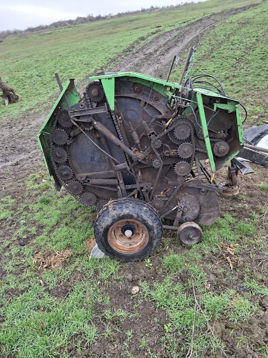 Vând balotera rotunda