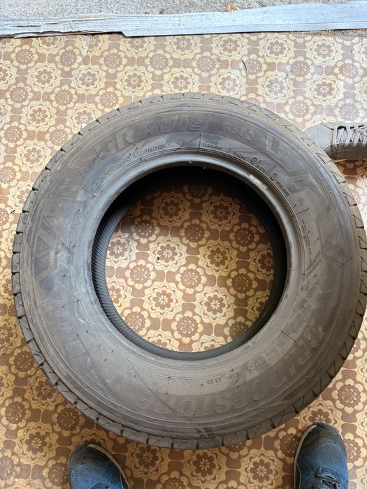 Гума BRIDGESTONE 235/65/16C
