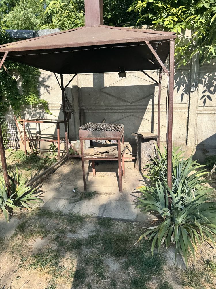 Inchiriez casa  in zona centrala