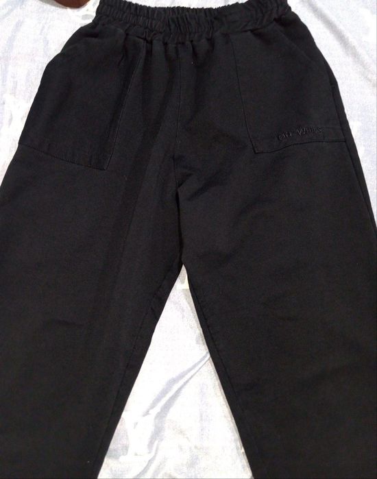 спортивные штаны