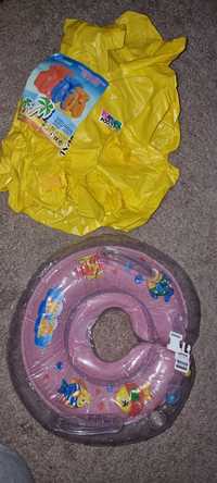 Надувной круг и жилетка для купания малыша
