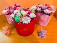 Coșulețe cu Flori din Ceară de Soia - Decorațiuni Unice Handmade
