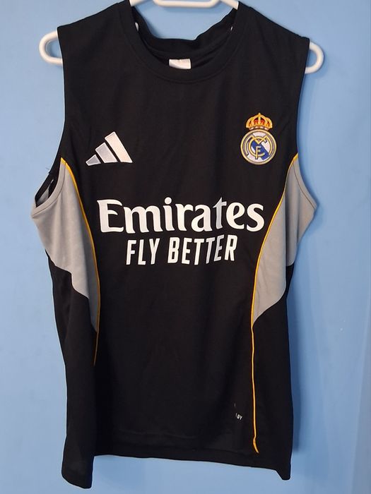 Tricou de antrenament pre-meci Real Madrid 2025/26