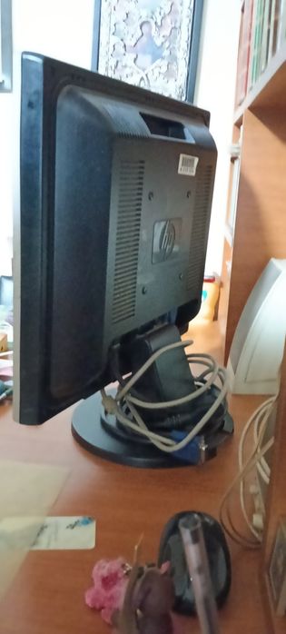Monitor HP L1706