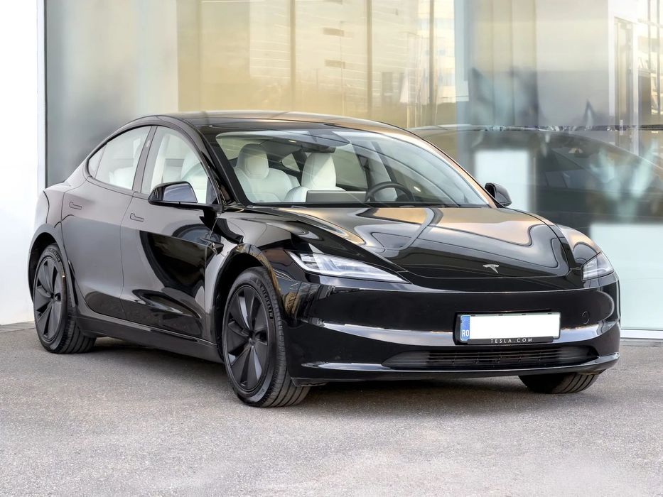 Tesla Model 3 Primul proprietar / Stare perfecta