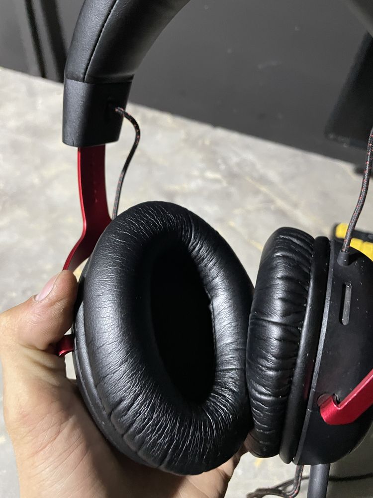 HyperX cloud 3, есть 5 шт