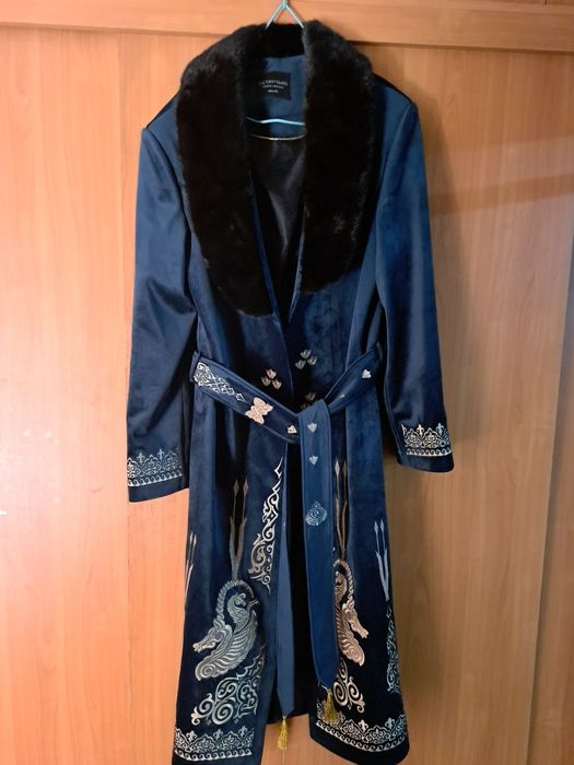 Продам национальный кастюм (одежда)