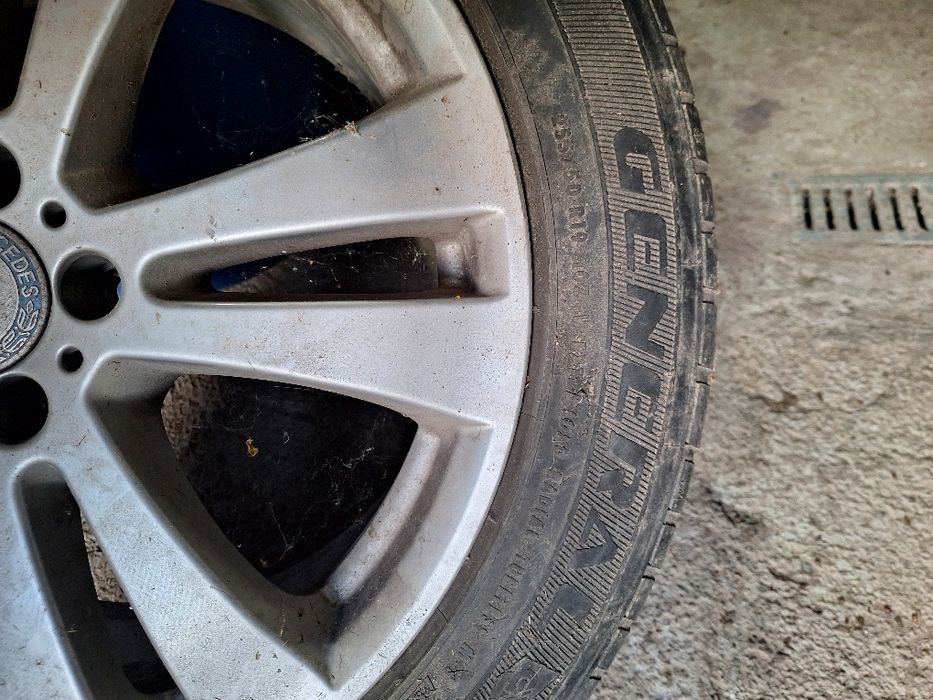 Зимни гуми с джантите