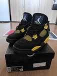 Jordan 4 yellow thunder