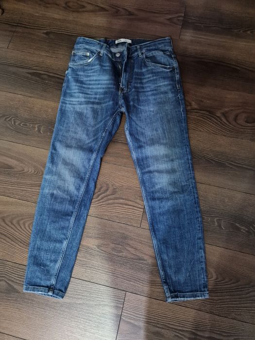 Super oferta Vind Blugii foarte avantajos