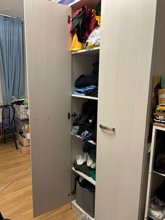 Шкаф для одежды белый цвет