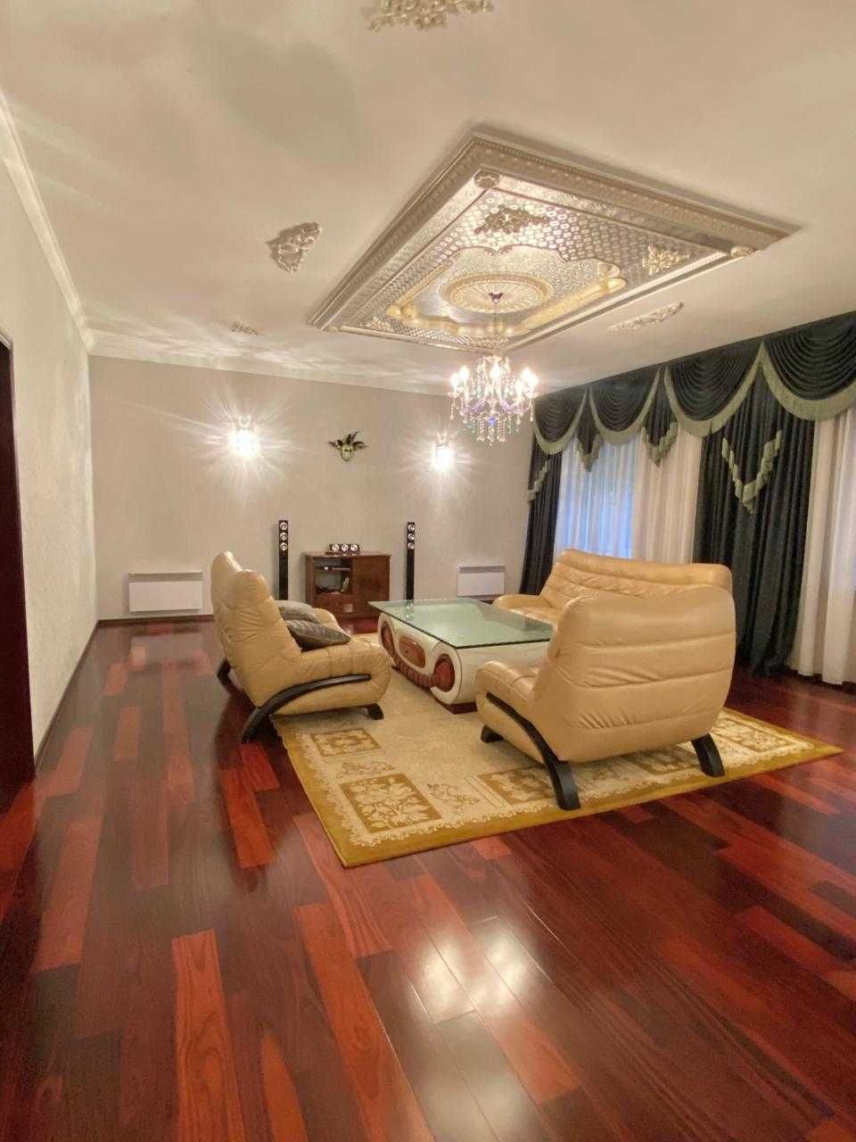 Усадьбу продам в парковой зоне!