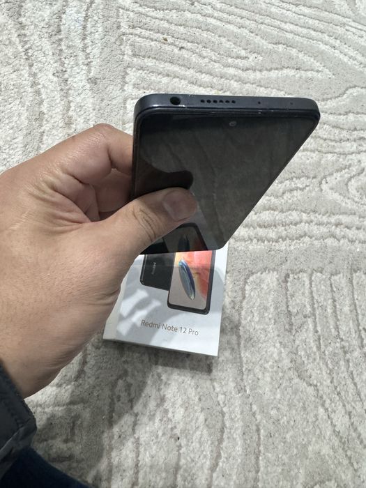 Redmi not 12 pro 128Gb holati yaxshi karobkasi bor