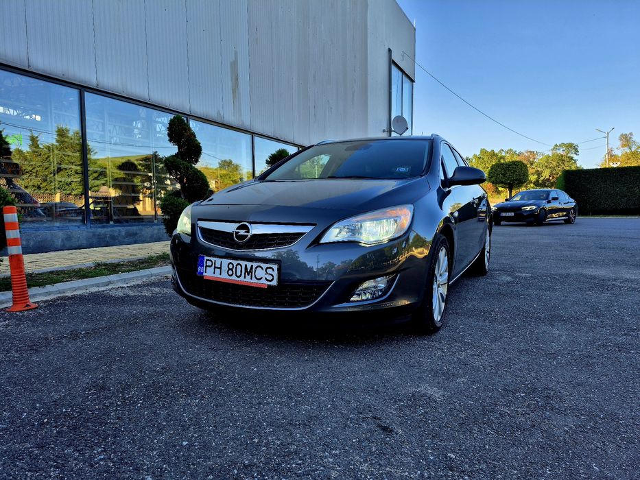 Opel Astra J Combi proprietar