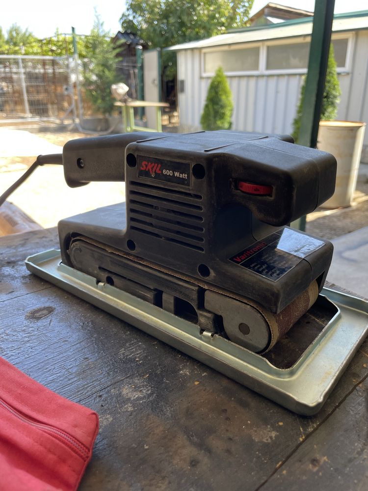 Șlefuitor cu bandă SKIL 1205H1 Varitronic, 600W