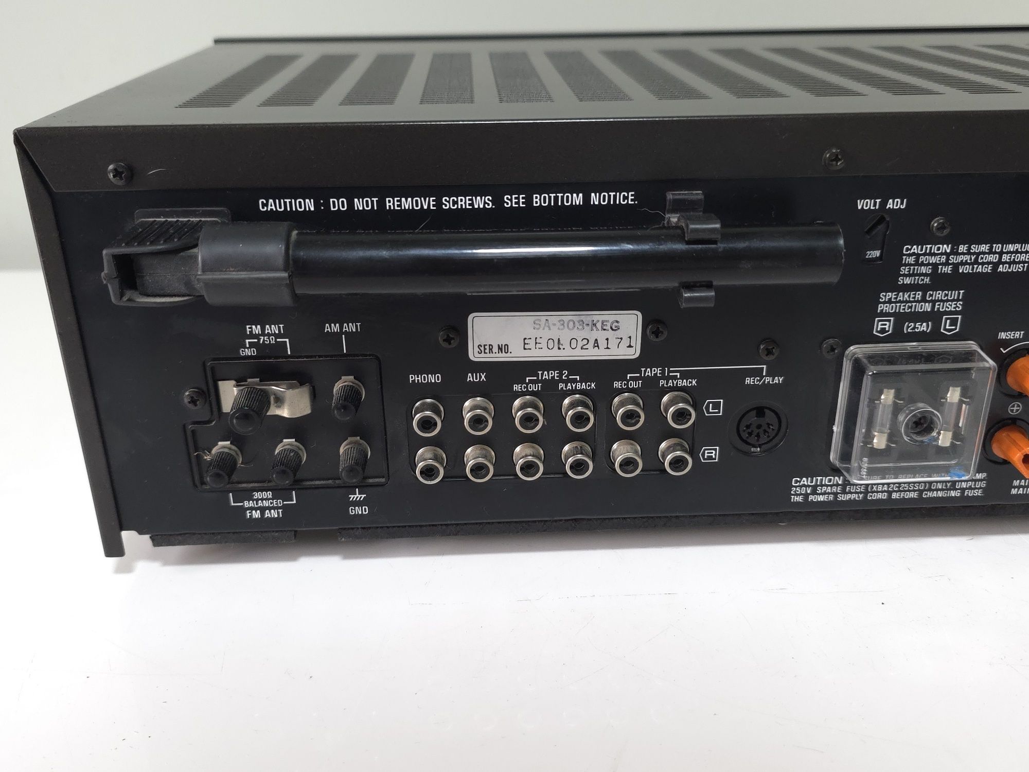 Technics SA-303 stereo receiver