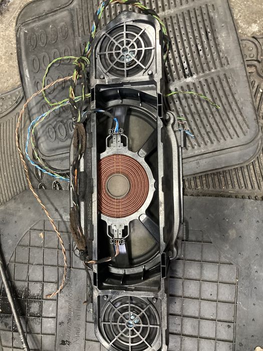 Mercedes w221 face Високоговорител