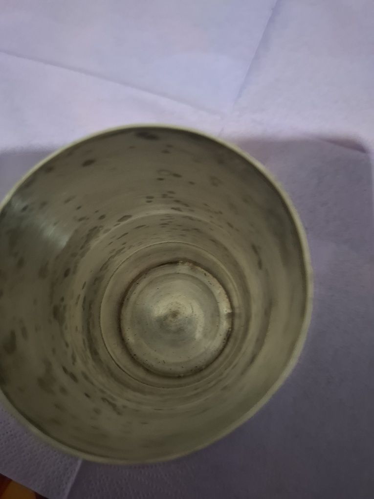 Pahar argintat Franta h 6.5 cm raza interioara 6 cm