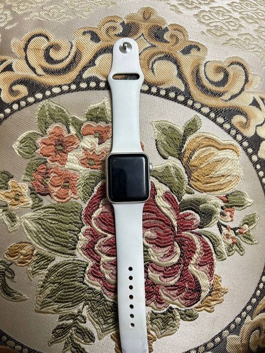 Продаётся срочно apple watch