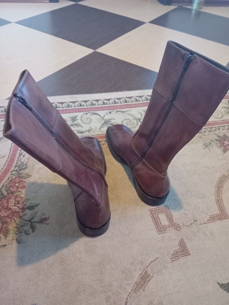 Ботуши JONES bootmaker