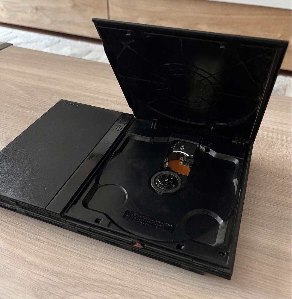 PS2 + 7 игри