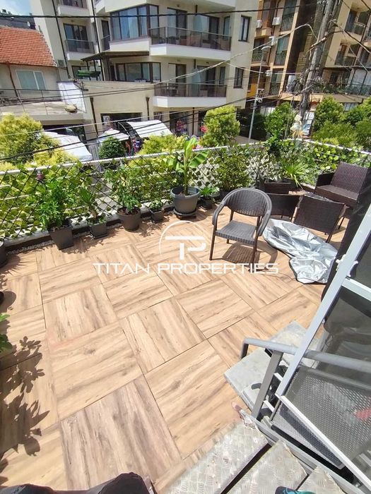 Тристаен апартамент в кв. Сарафово с АКТ 16