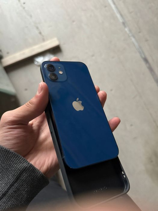 айфон 12 64 гб срочно