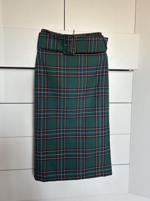 Fusta conica , Zara, marime S