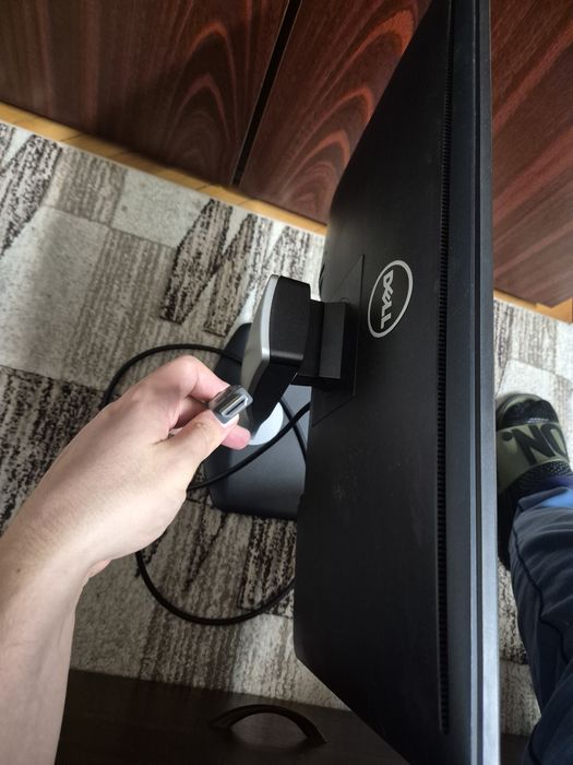 Monitor Dell Led 24 inch