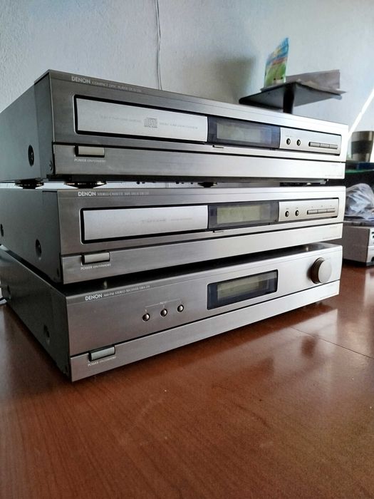 Sistem audio Denon complet  Amplificator  CD Player  Deck Telecomanda
