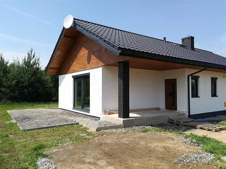 Casa, garaje auto, containere pe structura metalica si panou sandwich