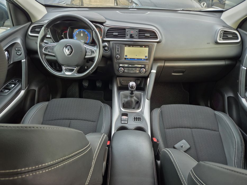 Renault Kadjar xenon Led camera senzori parcare garantie rate