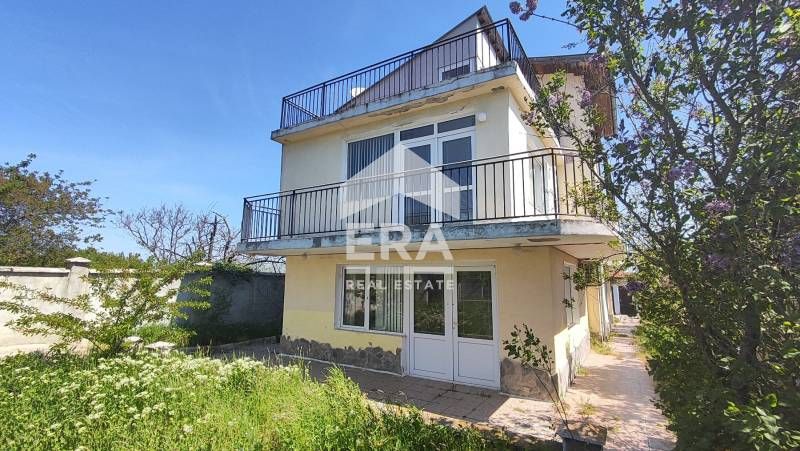 Продава се Къща в с. Китка, Област Варна - 338 кв.м за 533 €/кв.м - Снимка #3