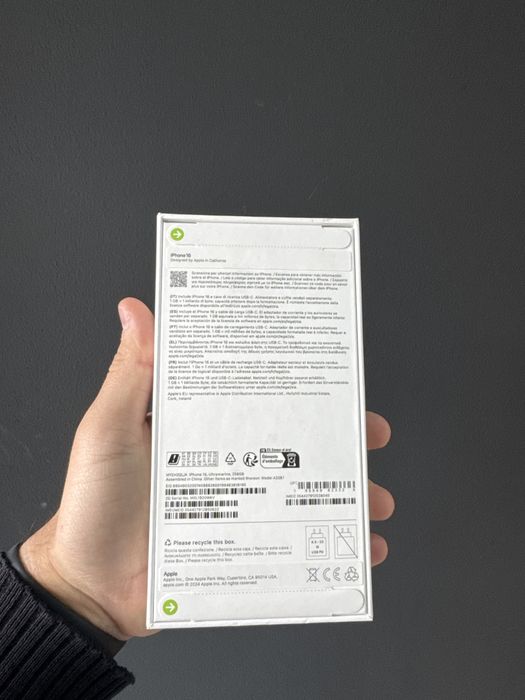 iPhone 16 / 256 gb / Ultramarine / Sigilat