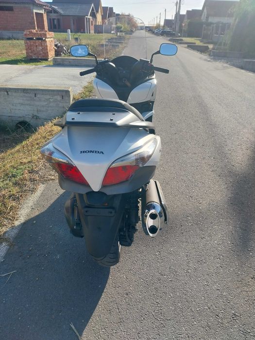 Vand Honda sw-t 400cc