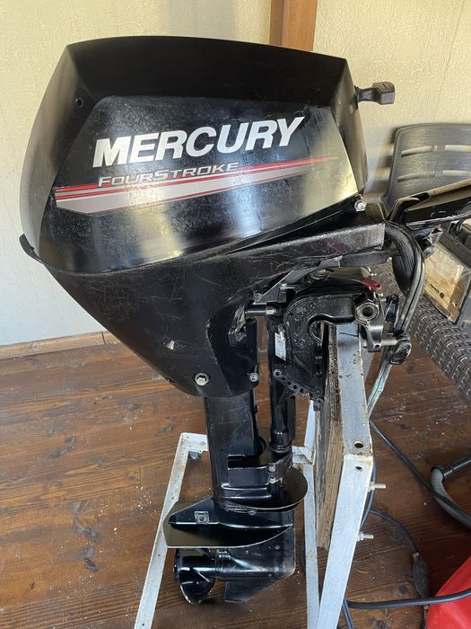 Извьнбордов двигател Меркюри