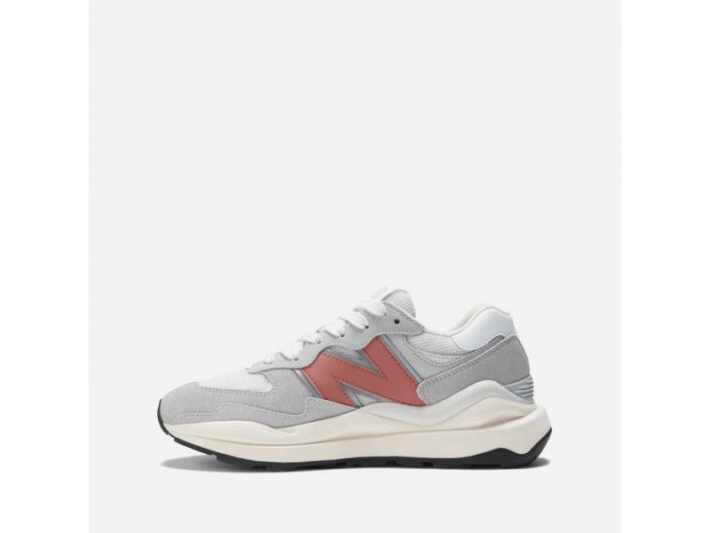 New Balance  размери - 36.5