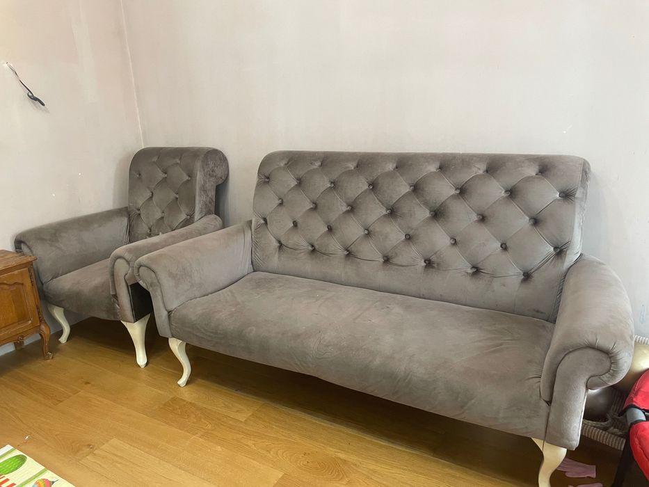 Продам диван и 2 кресла