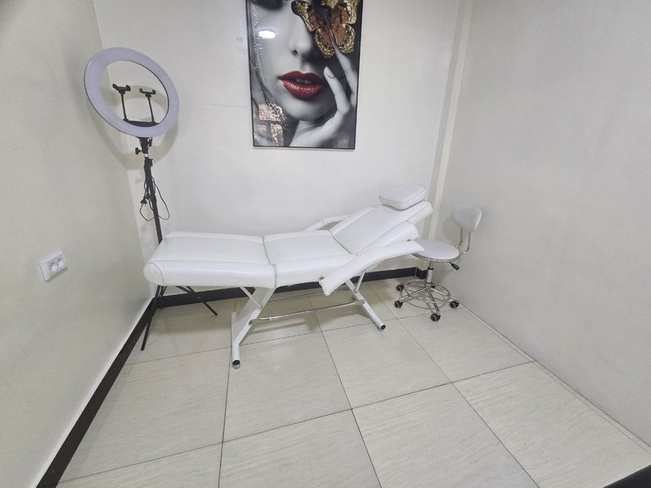 Кушетка сатылады срочно