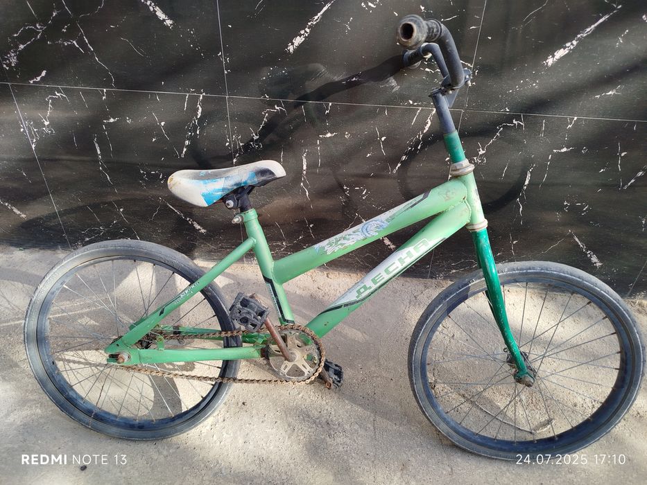 Велосипед  десна