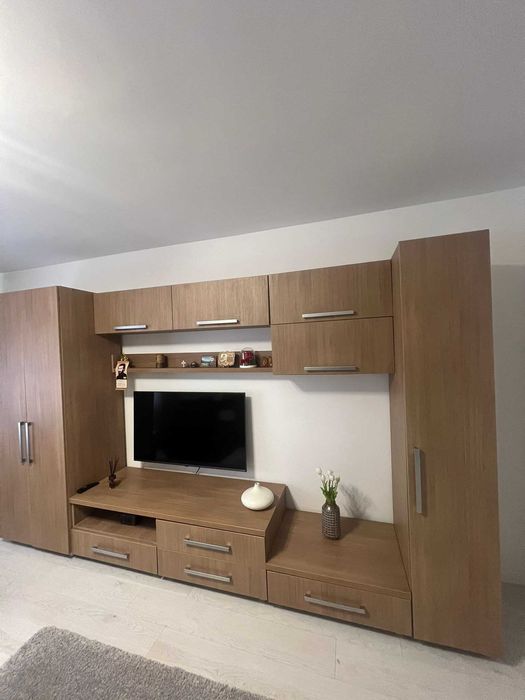 set mobila sufragerie stare buna