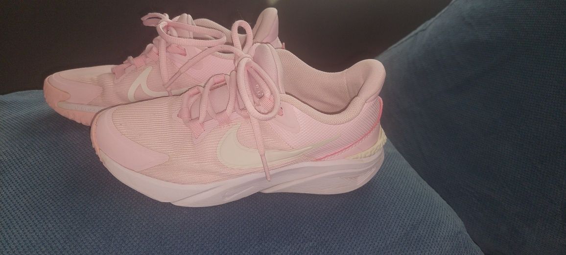 Детски маратонки NIKE