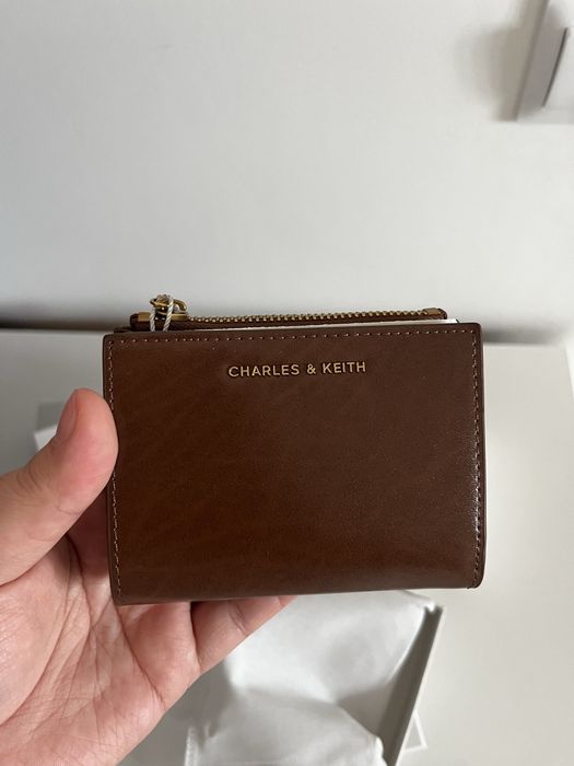 Кошелек Charles & Keith