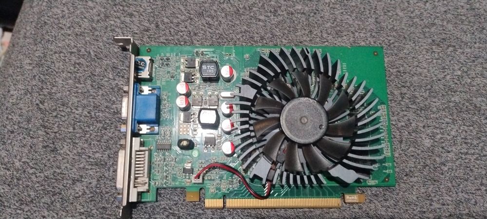 Placă Video GT220