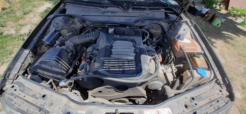 Audi 100 v6 2.8 avtomat na chasti