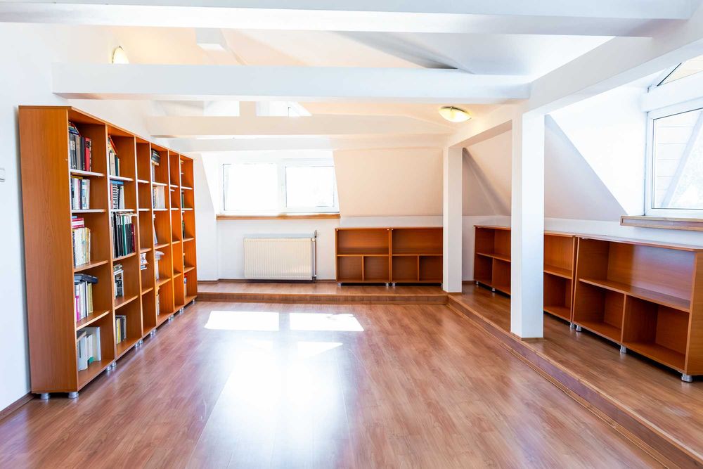 Spatiu birouri 2 etaje 330 mp utili, 3 locuri parcare, central