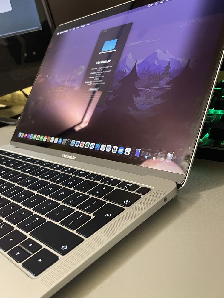 Macbook Air 2019 13” A1932