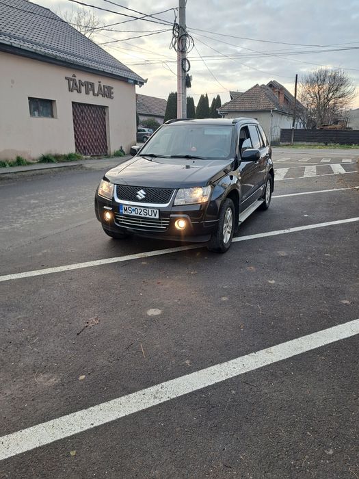Vând  schimb cu autoutilitara  Suzuki Grand Vitara 4×4