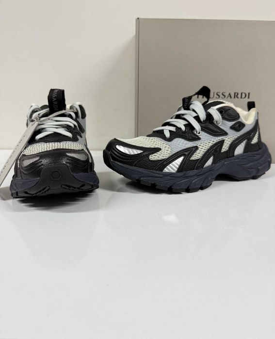 TRUSSARDI Retro Runner Black